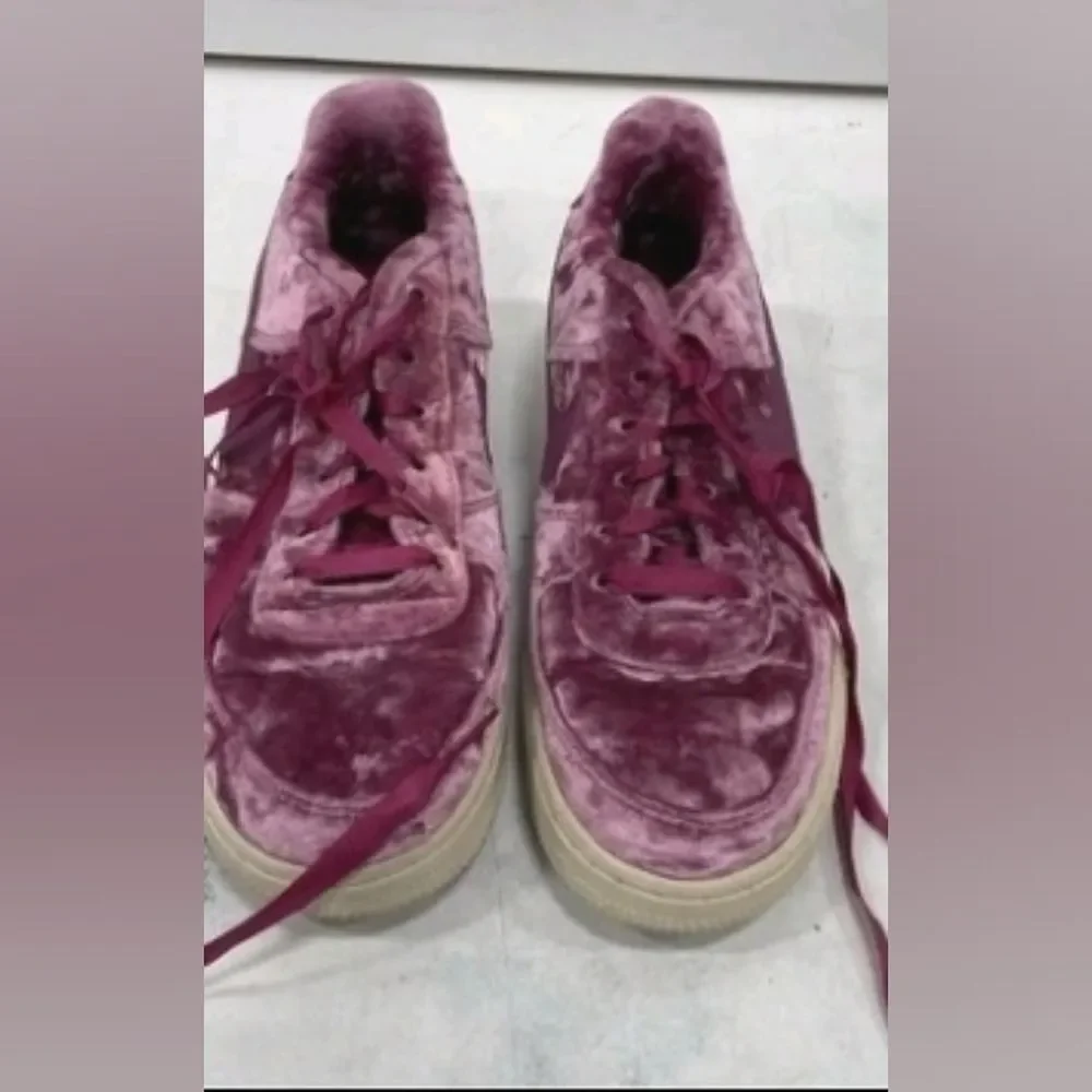 Nike Air Force 1 Crushed Velvet Sneakers Tennis Shoes 5Y Or Women 6.5
